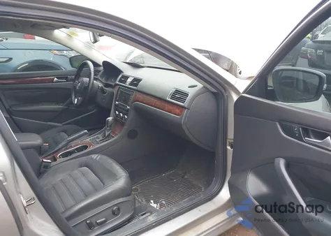 2013 Volkswagen Passat 2.0L Tdi Sel Premium z USA, uszkodzony, nr VIN 1VWCN7A32DC001149